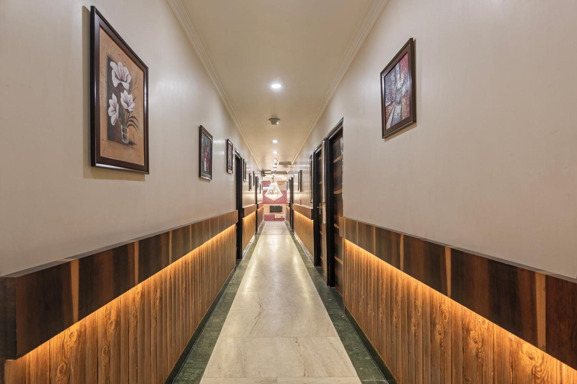 Hotel Mahajan International, Delhi Airport New Delhi Extérieur photo